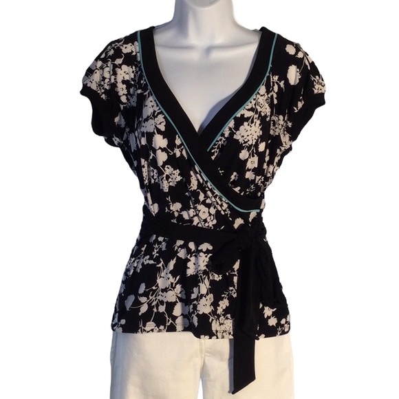 LOFT Tops - LOFT Faux Wrap Back Tie Floral Top Sz S